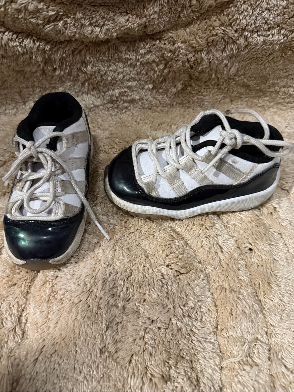 Jordan Kids White and Black Low-Top Sneakers